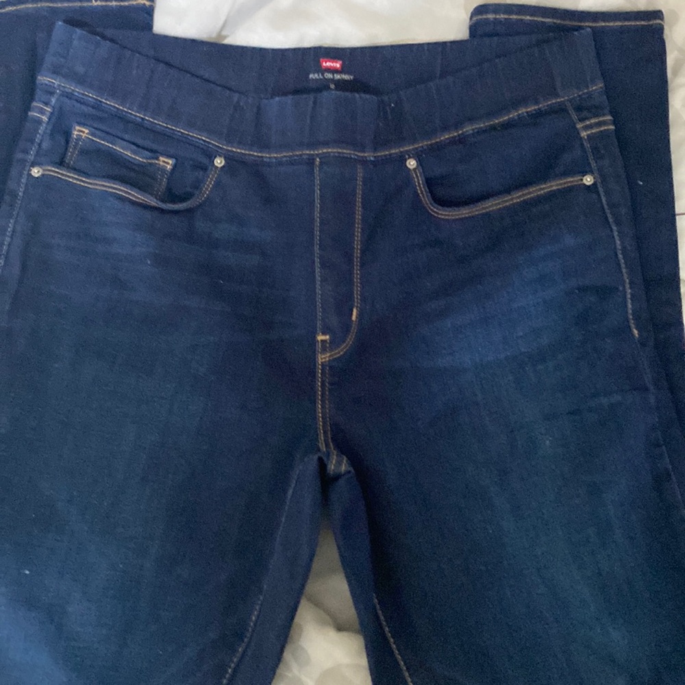 Pull On skinny Levi